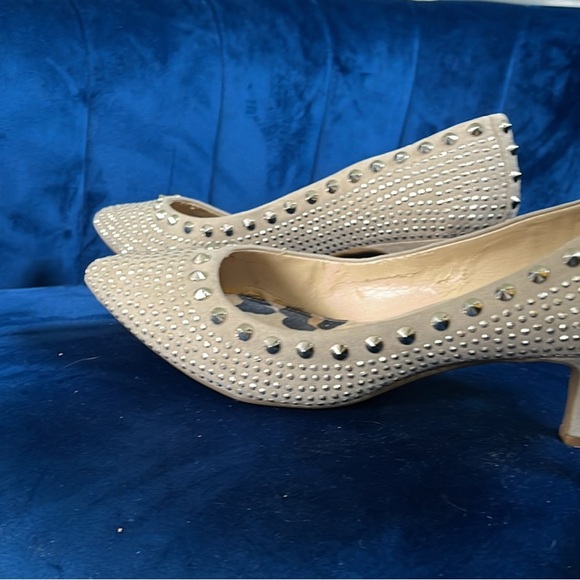 Vintage Gianni Bini Leather Kitten Heel Silver Studded Sexy Pointy Toe Heels - Picture 4 of 5